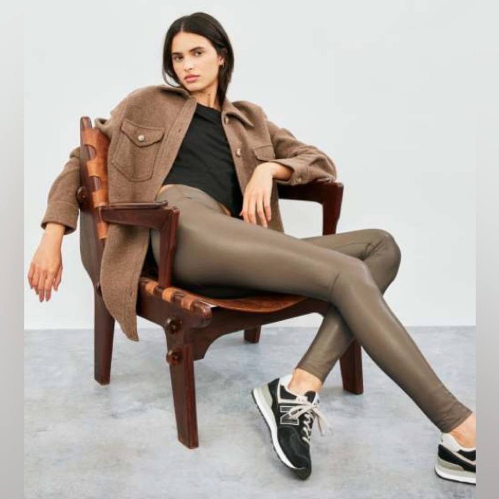 Wilfred Free (Aritzia) ‘Daria’ High Rise Vegan Leather Leggings in Pewter Grey